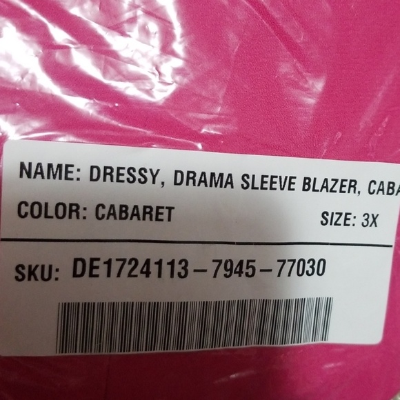 Drama Sleeve Blazer - Picture 2 of 2